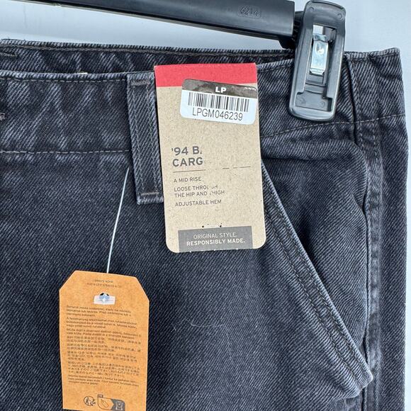 NWT Levi's '94 Women's Mid Rise Baggy Black Cargo Dark Denim Jeans Pants Size 31 - Picture 4 of 14
